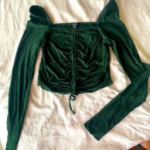 Long sleeve crop top